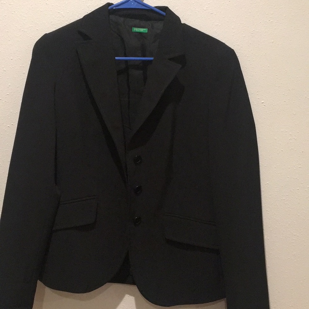 Black Benetton blazer.